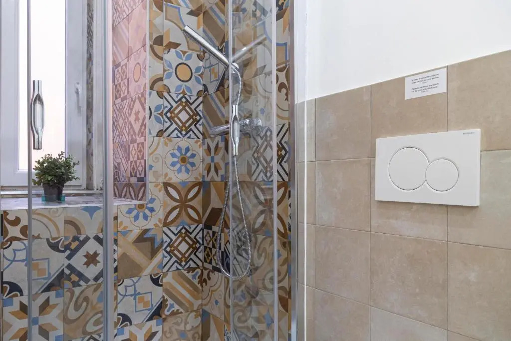 Brand new guest room with Wi-Fi in the city center