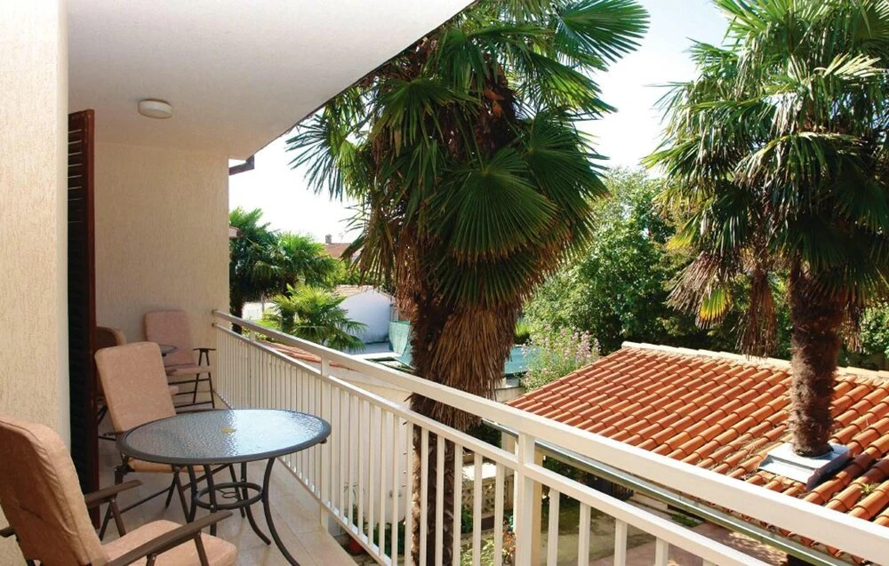 Apartment With In Fažana With Furnished Terrace And Wifi