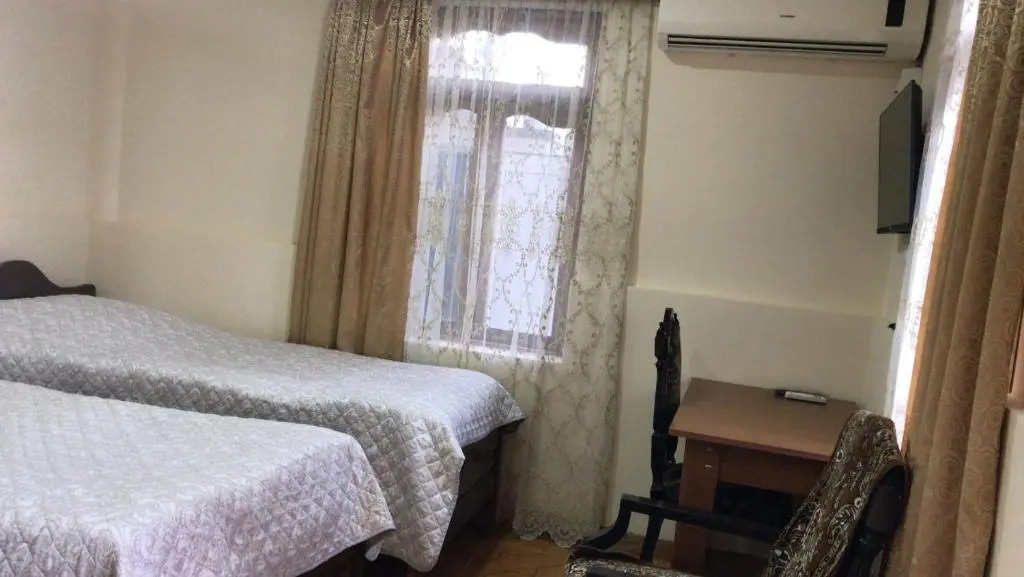 Linda Guest house