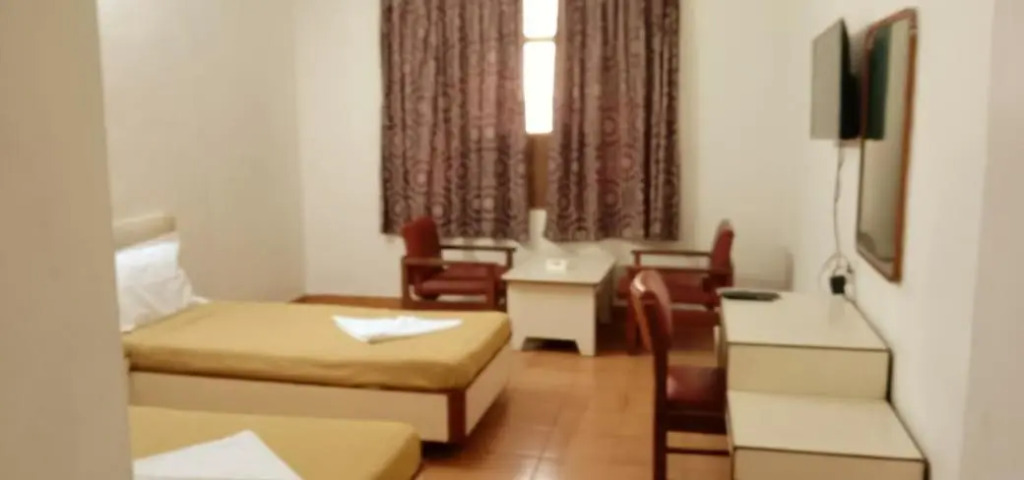 FabHotel Ranjit Residency - Secunderabad Station Exit, Secunderabad Railway Station