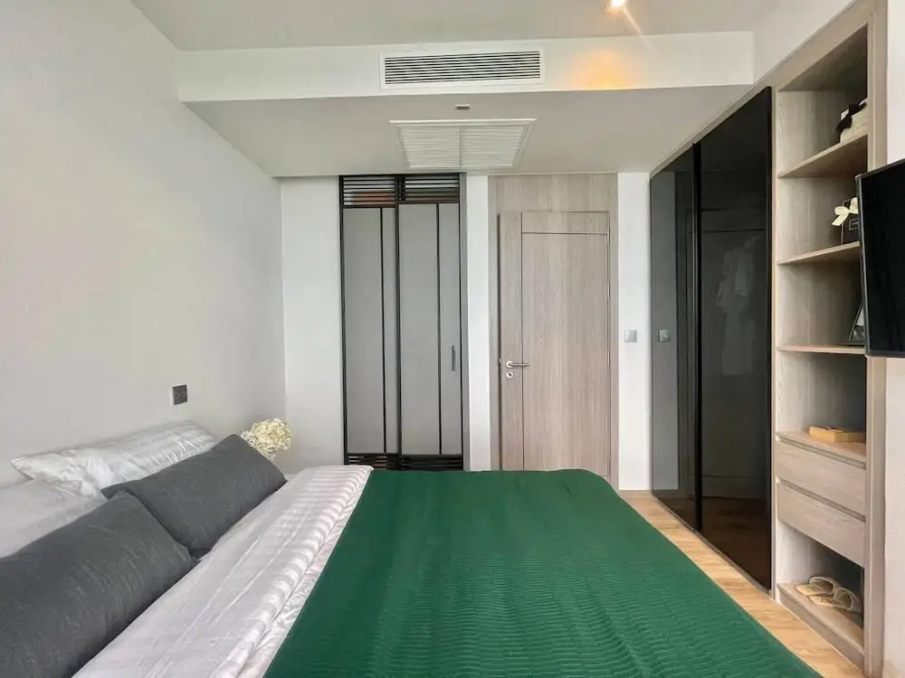 31st Floor 2 Bed Room Sea View Gem - Rare Unit