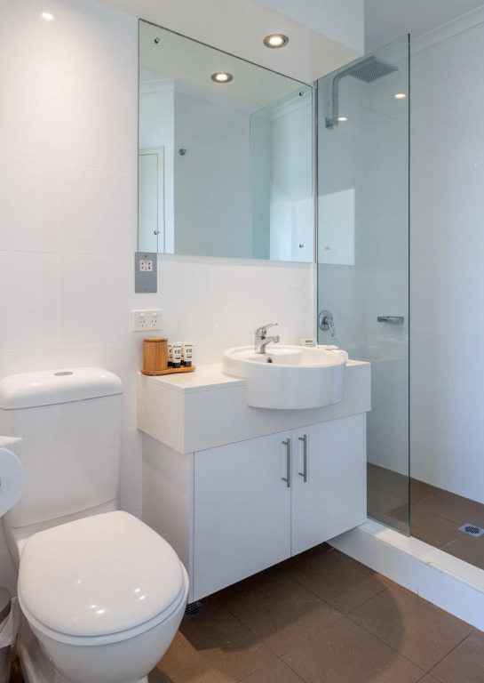 Pier 21 Riverside Apartment Hotel