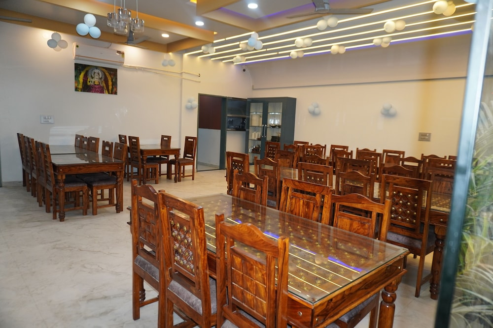 Hotel GV Group and Restaurant