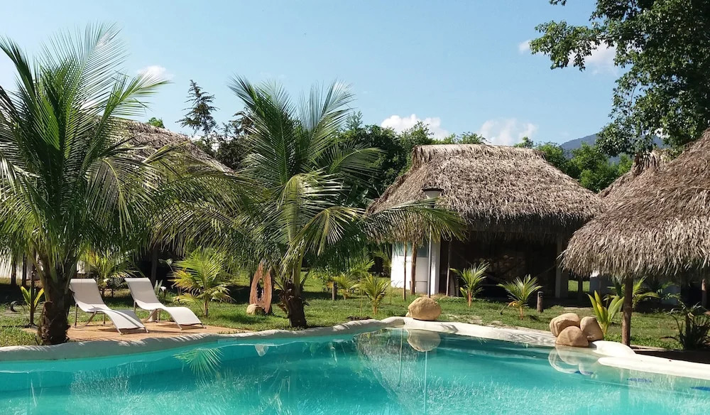 COCONUT TARAPOTO - ECO RESORT
