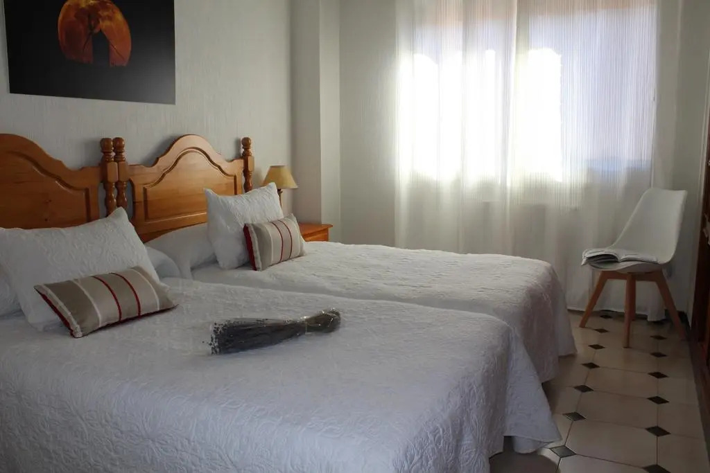 Apartamentos Oncemolinos con desayuno