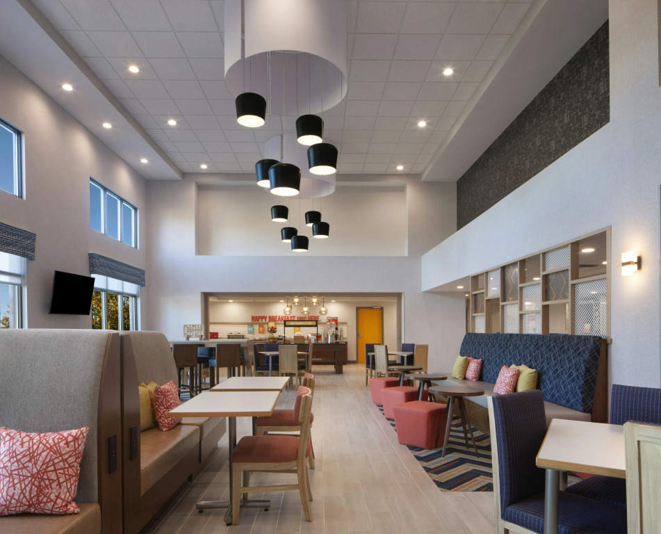Hampton Inn & Suites Cleveland-Mentor