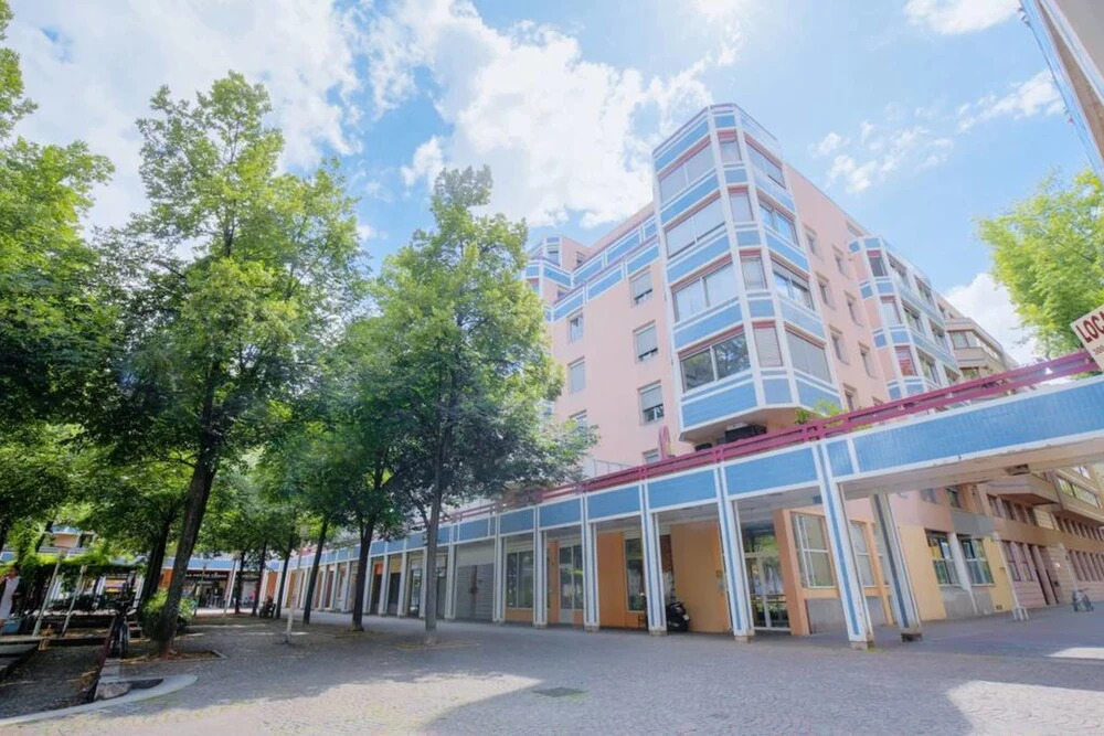Newly Renovated Apartment: 6th District