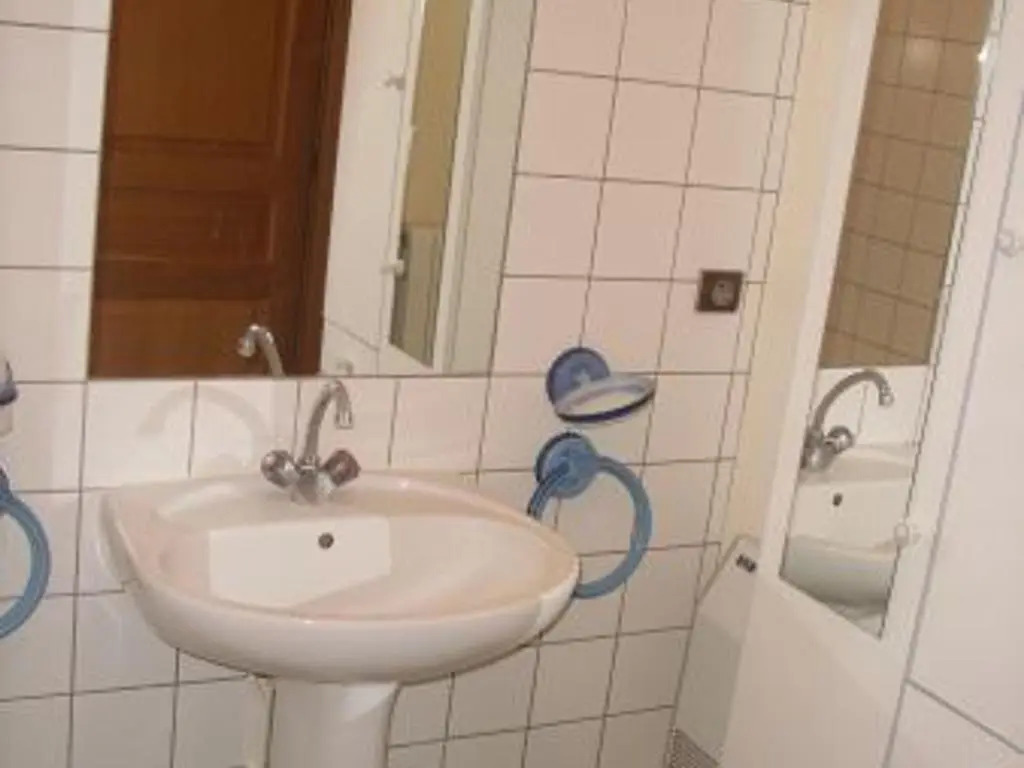 Gîte Authentique à Isches avec Cheminée, Terrain Clos, Proche Thermes et Activités Culturelles - FR-1-589-116
