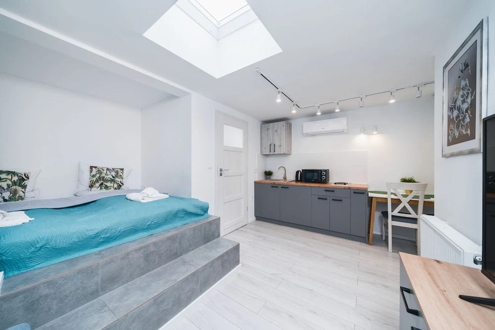 Ice Apartments