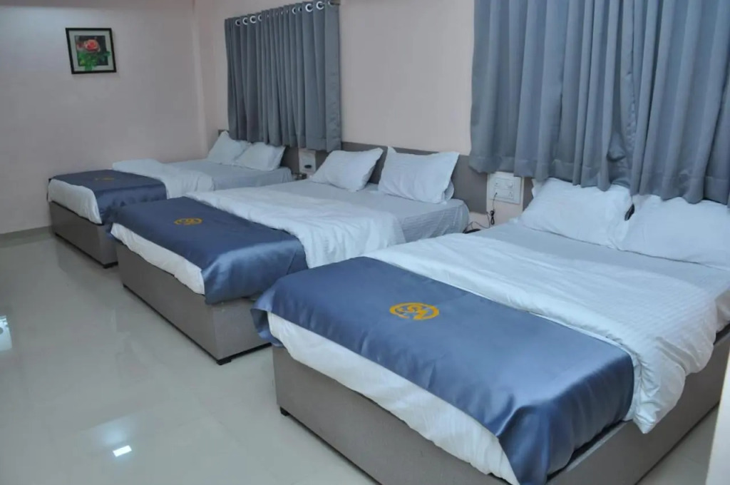 Hotel Sai Ashray