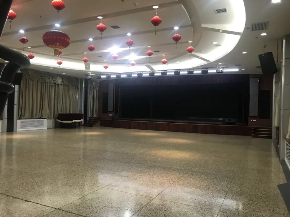 Rong Jiang International Hotel
