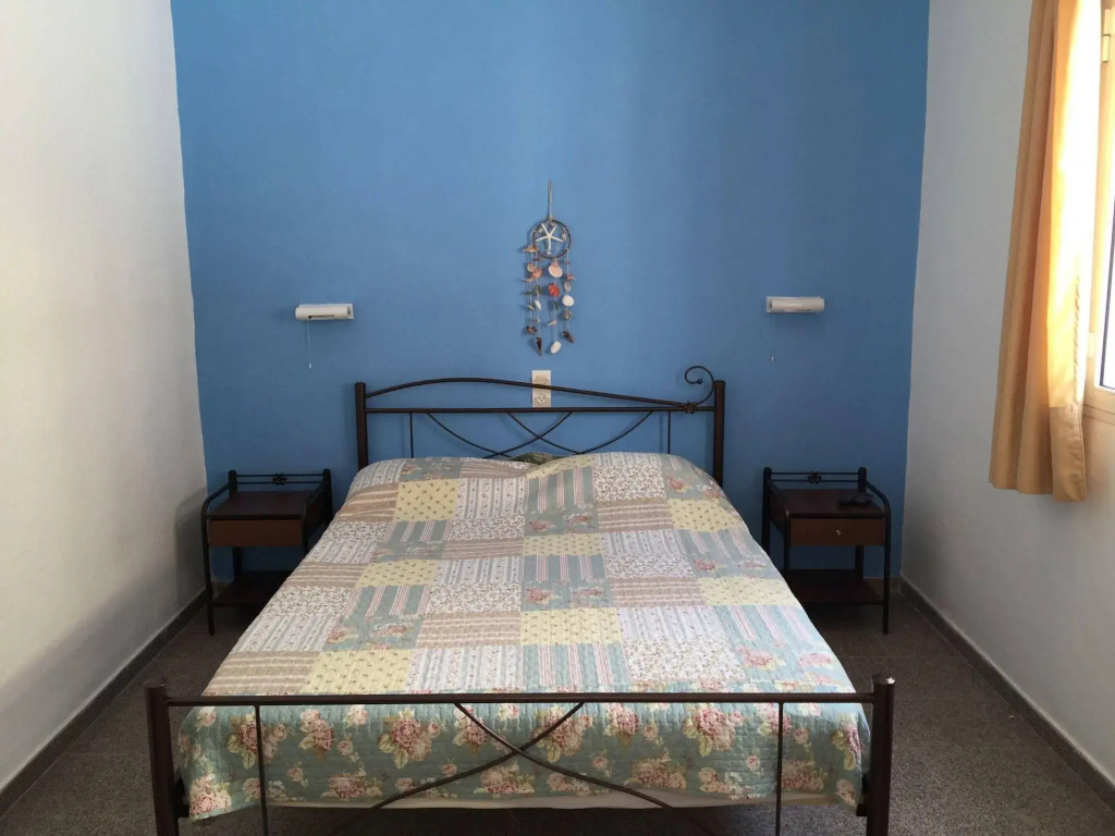Apostolakis Rooms