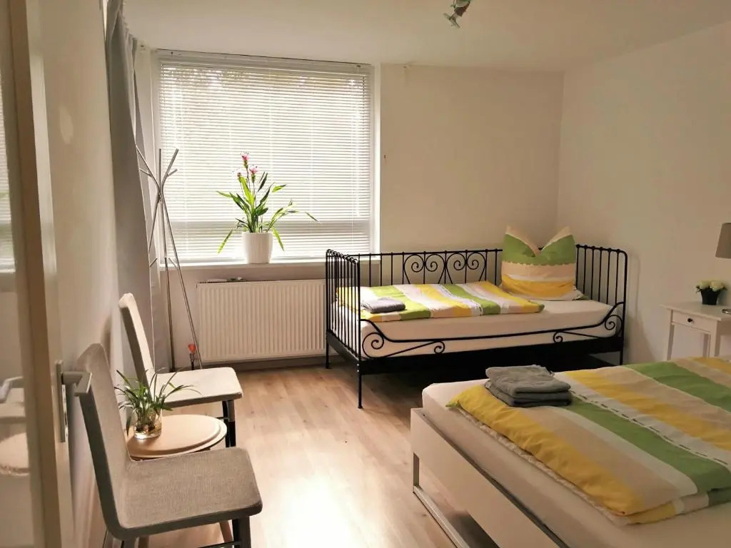 Central-Apt at Lake, CityCenter 5min, Fair 18min!!!