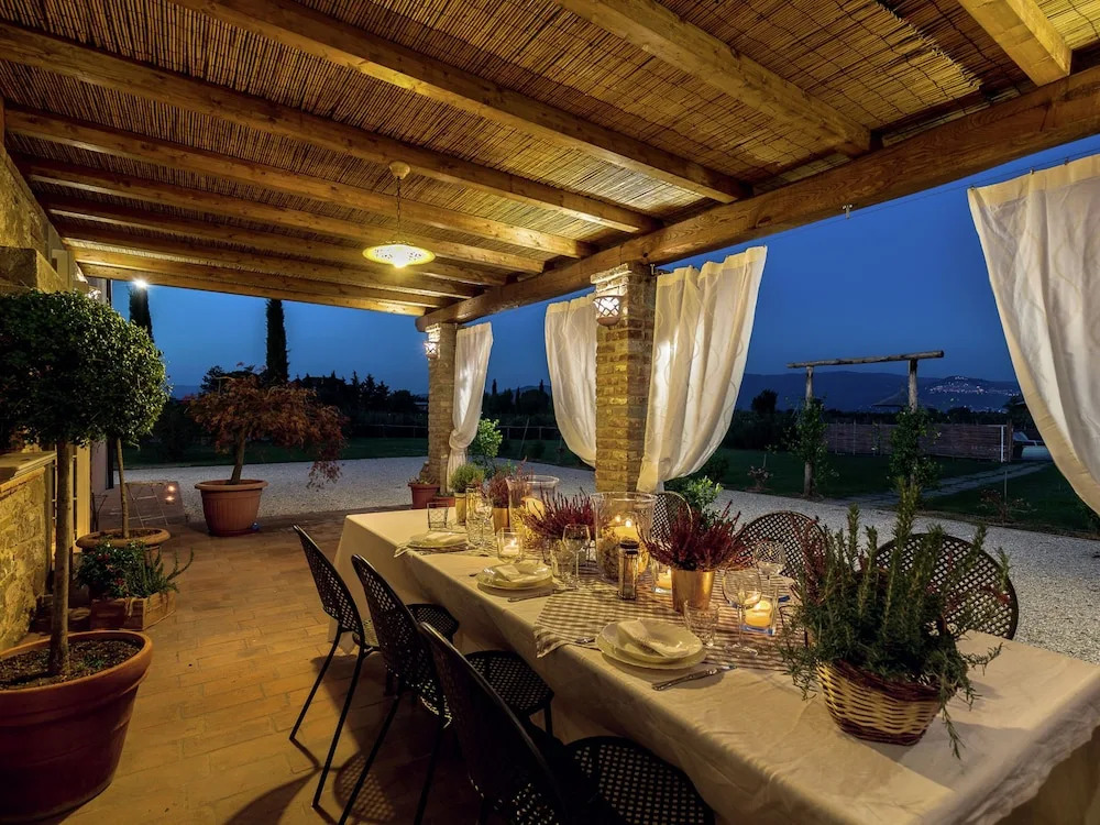 Gorgeous Tuscan Villa in Cortona With Swimming Pool