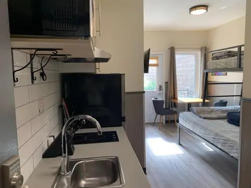 Jasper Downtown Hostel