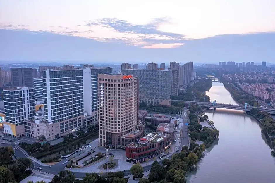 Hampton by Hilton Jiaxing Canal