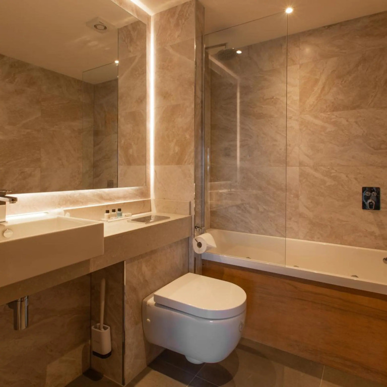 Radstone Hotel