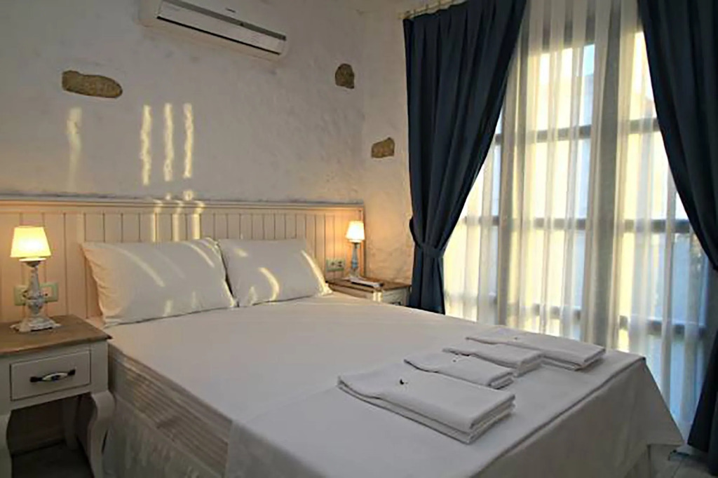 Mina Otel by Adda Alaçatı