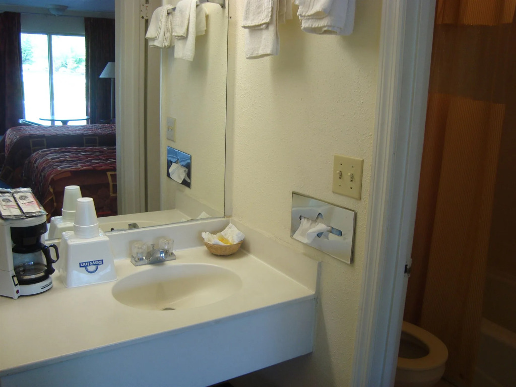 Days Inn by Wyndham Christiansburg