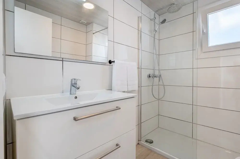 Orange Colom - Seaside Apartments