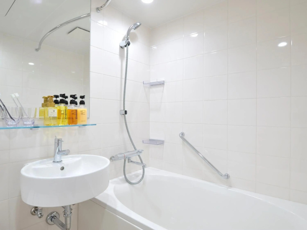 hotel androoms Osaka Hommachi