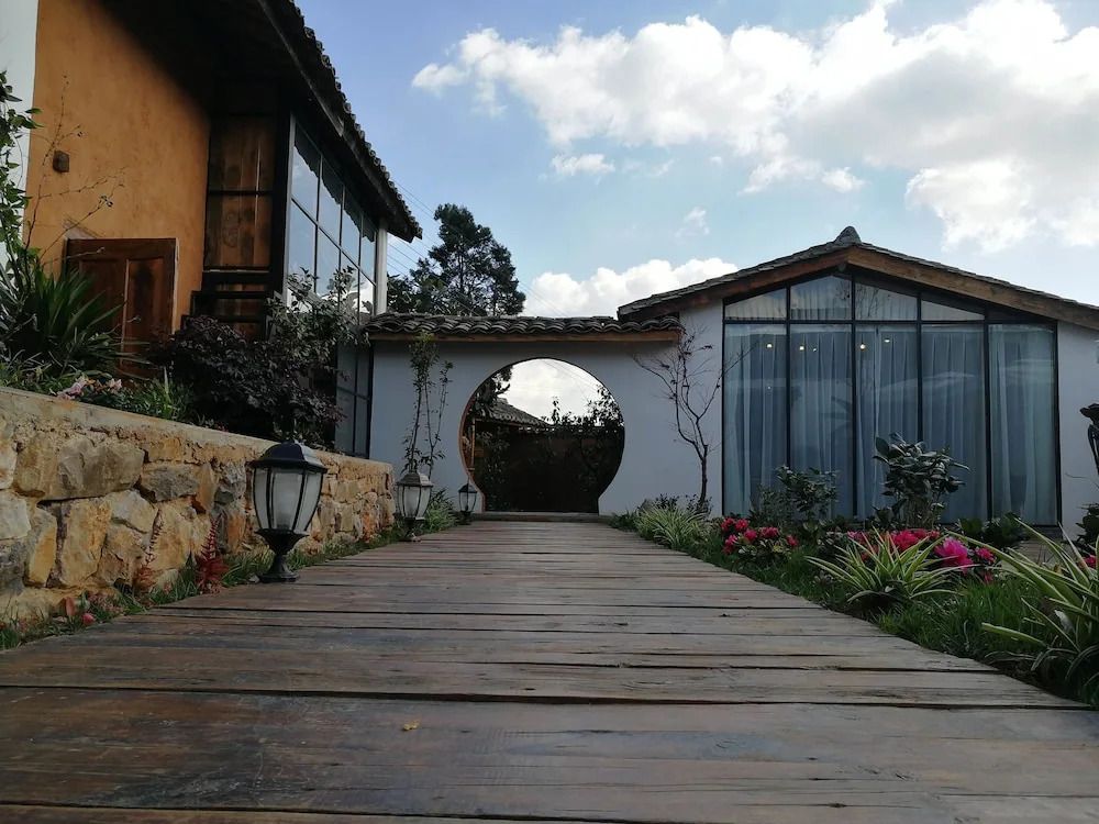 Yan Xi Si He Homestay