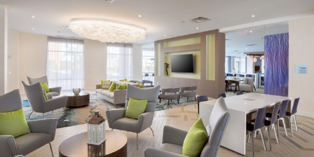 Holiday Inn Express & Suites Orlando At SeaWorld by IHG