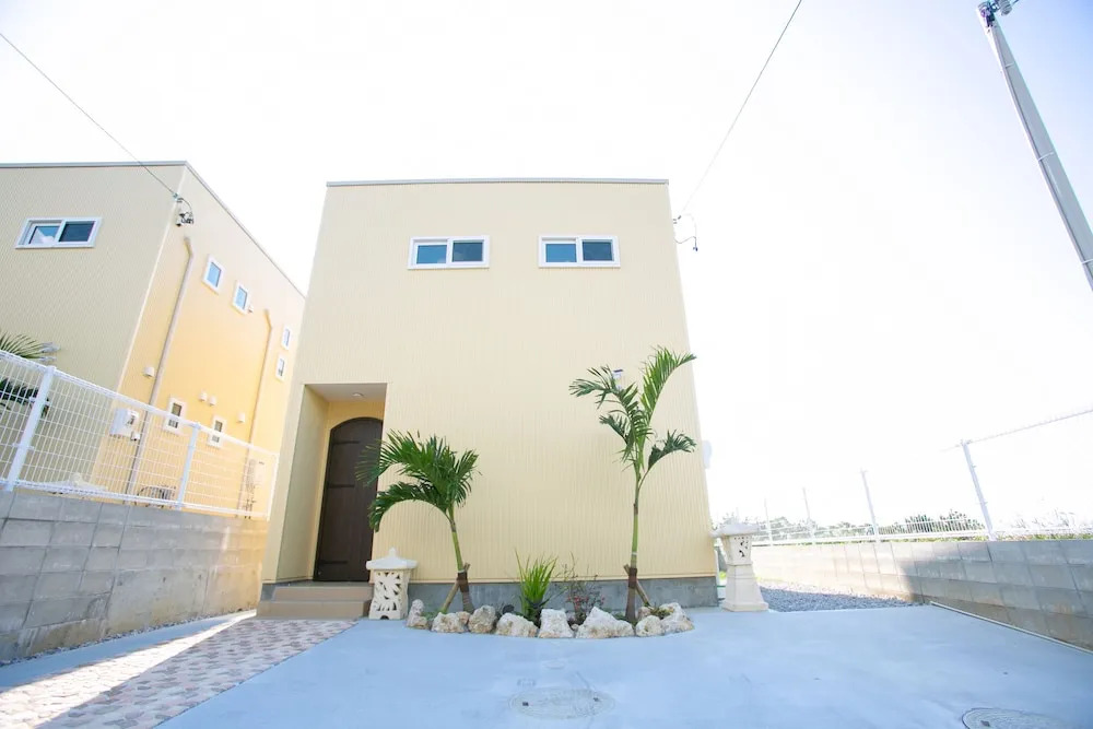 Irie House