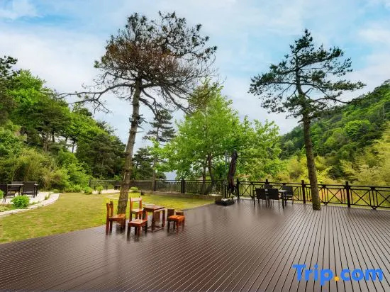 Lushan Time Li Hotel