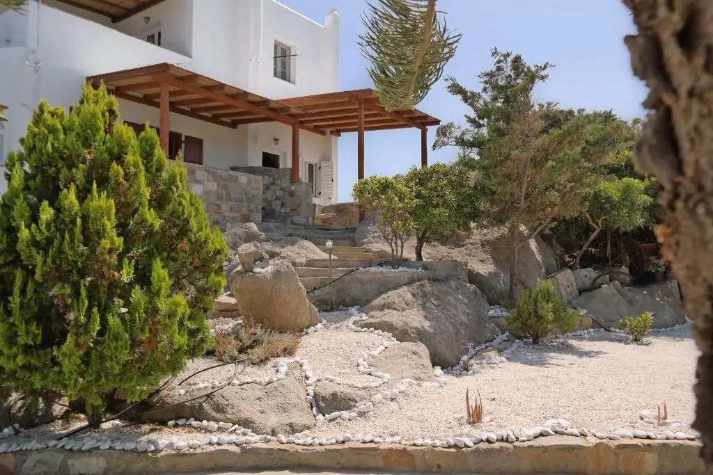 Thea Suites Naxos