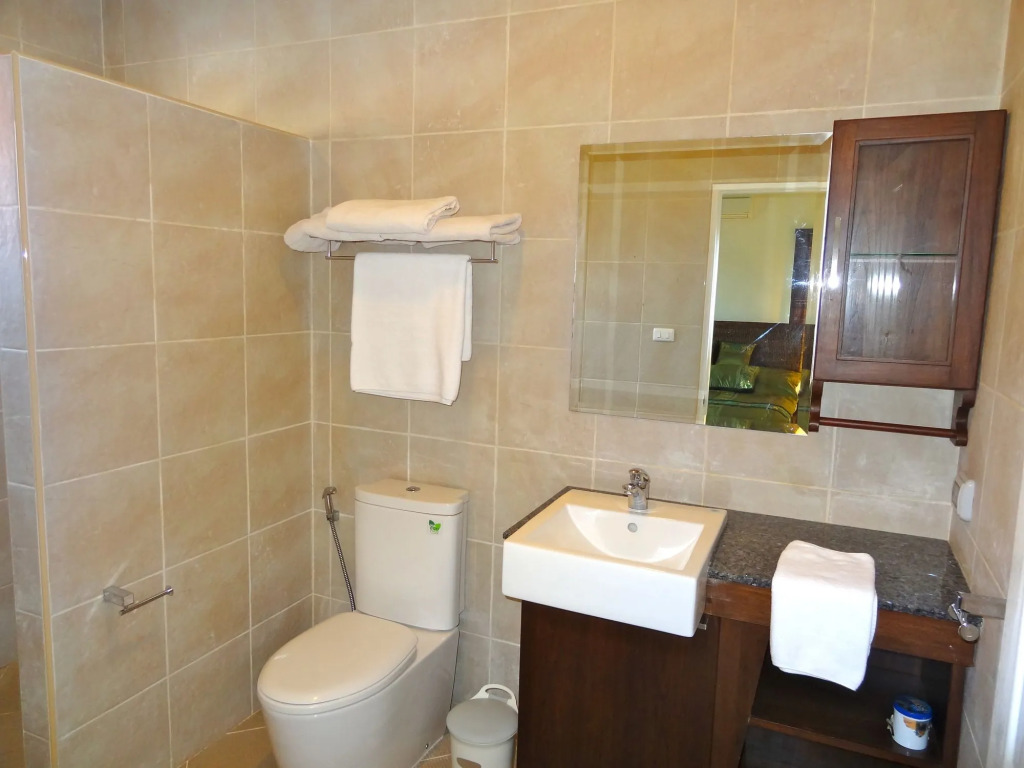 Bang Sarey Nordic Resort