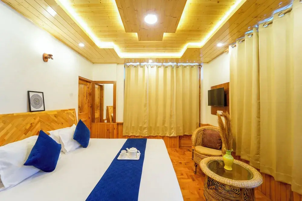 Olive Grand View