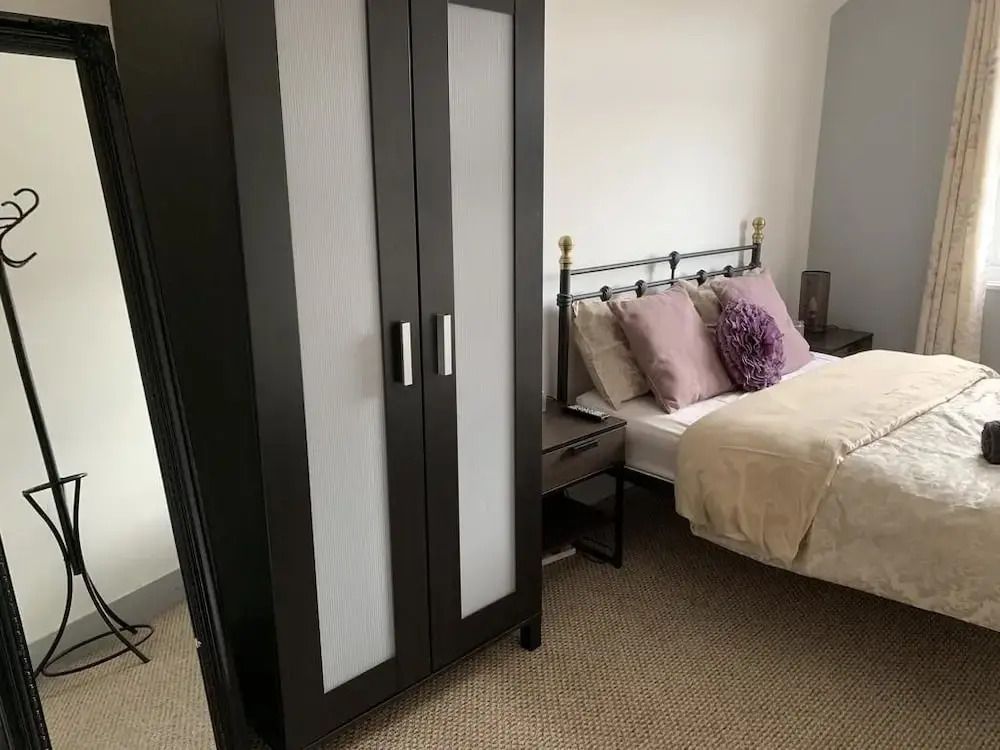 Fuller Rooms
