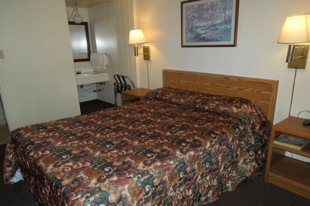 Value Inn Motel