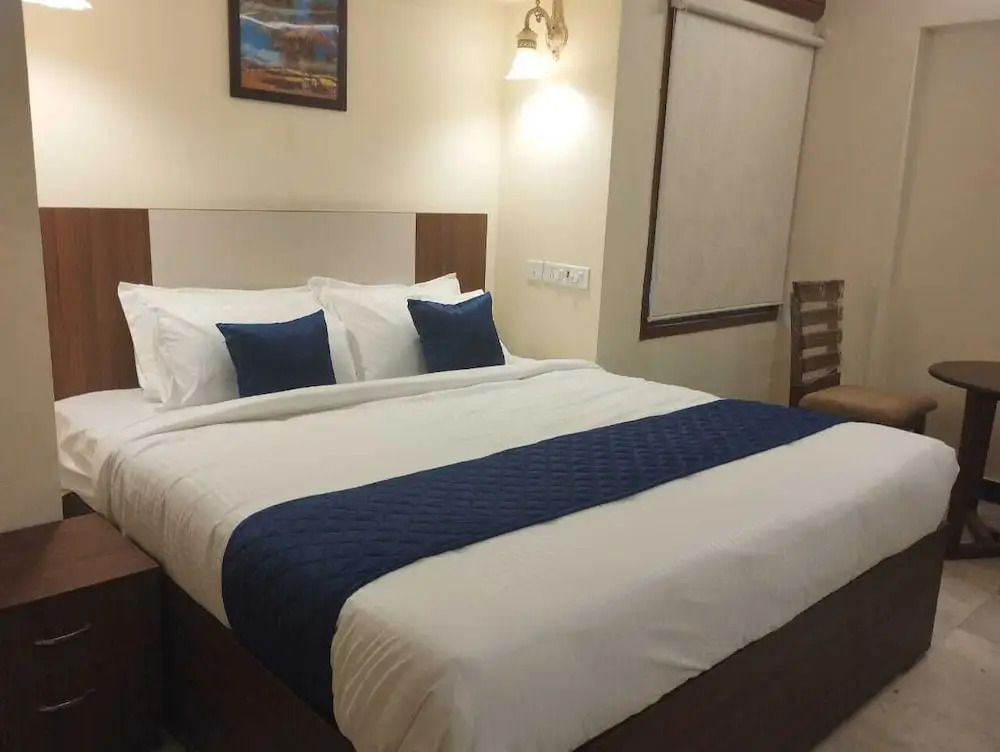 AR Residency Tnagar Chennai