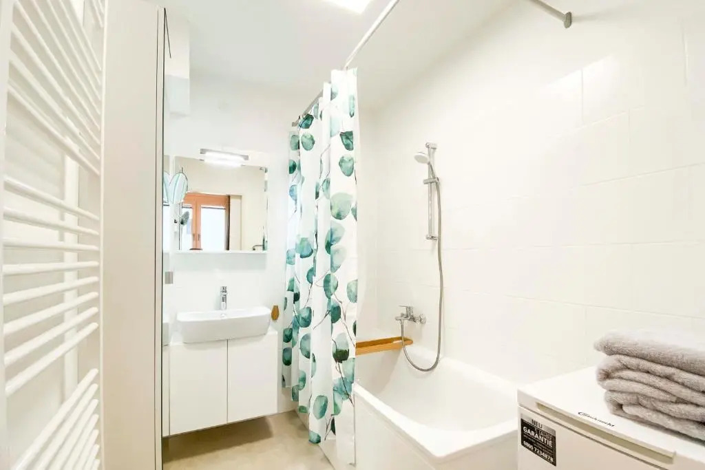 Green & cozy apartment - 15 min to city center