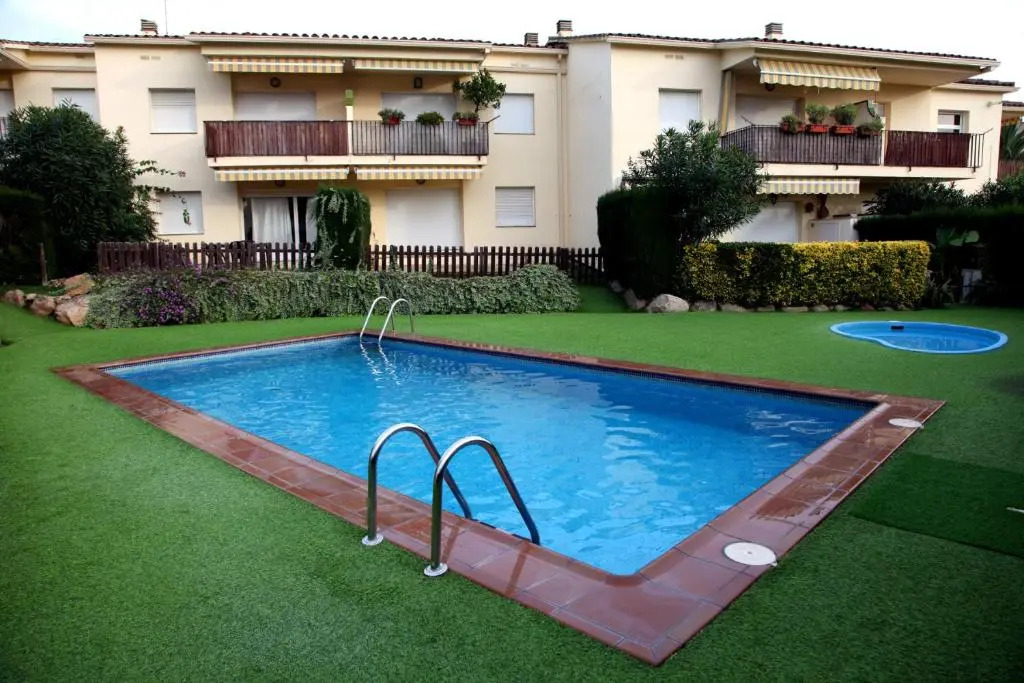Apartamento Laura Mar con piscina en La Fosca