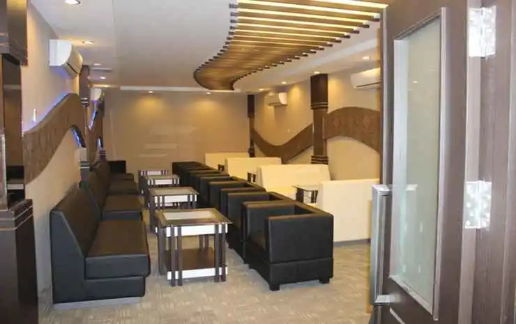 Royal Global Hotel