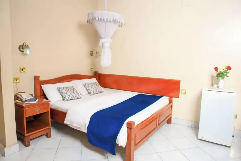 Paris Hotel