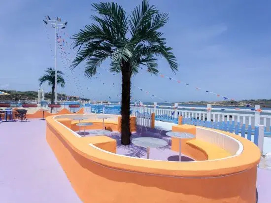 Grandma Resort