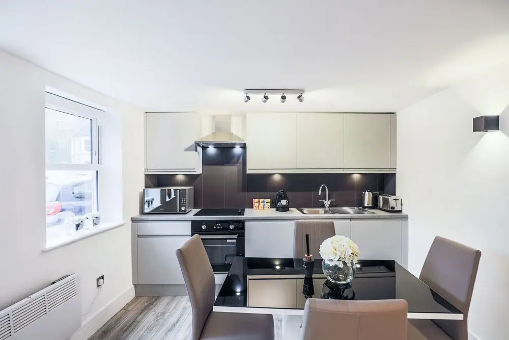 Fulham Apartment by Emerald