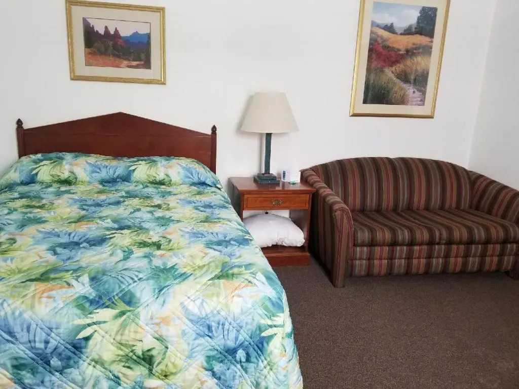 Howards Motel