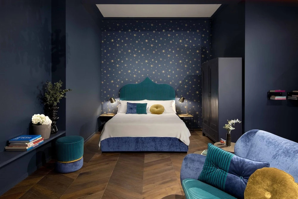 Agora - Boutique Stays