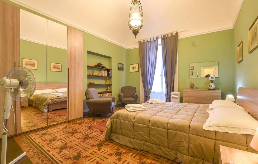 Awesome Apartment in Catania With Wifi and 2 Bedrooms