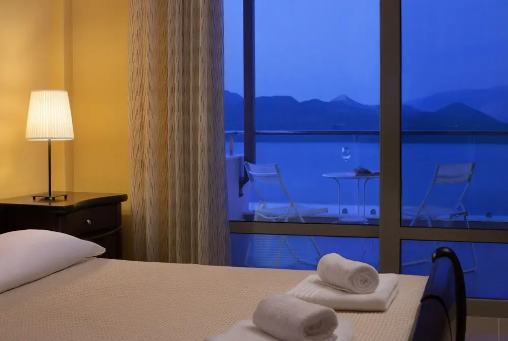 Luxury Villa for 6 Amazing Sea View Pool