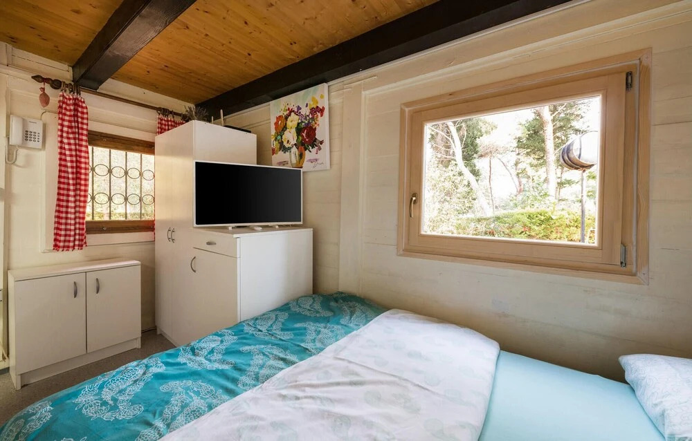 Beautiful Apartment in Premantura With 1 Bedrooms and Wifi