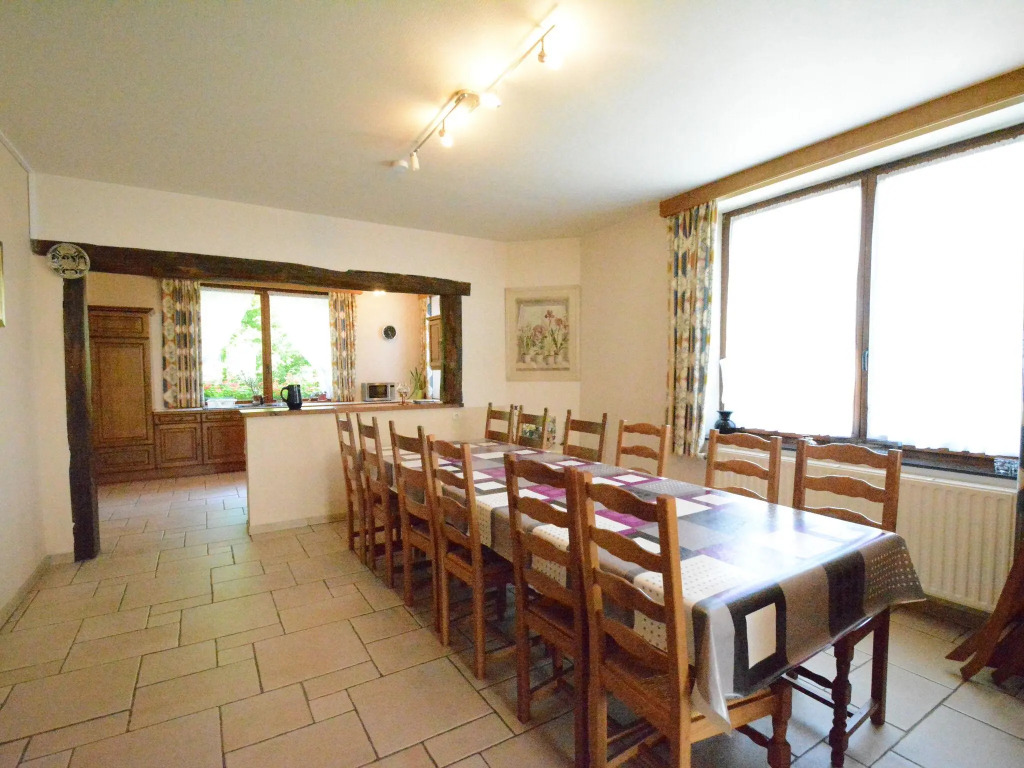 Spacious retreat, Daverdisse