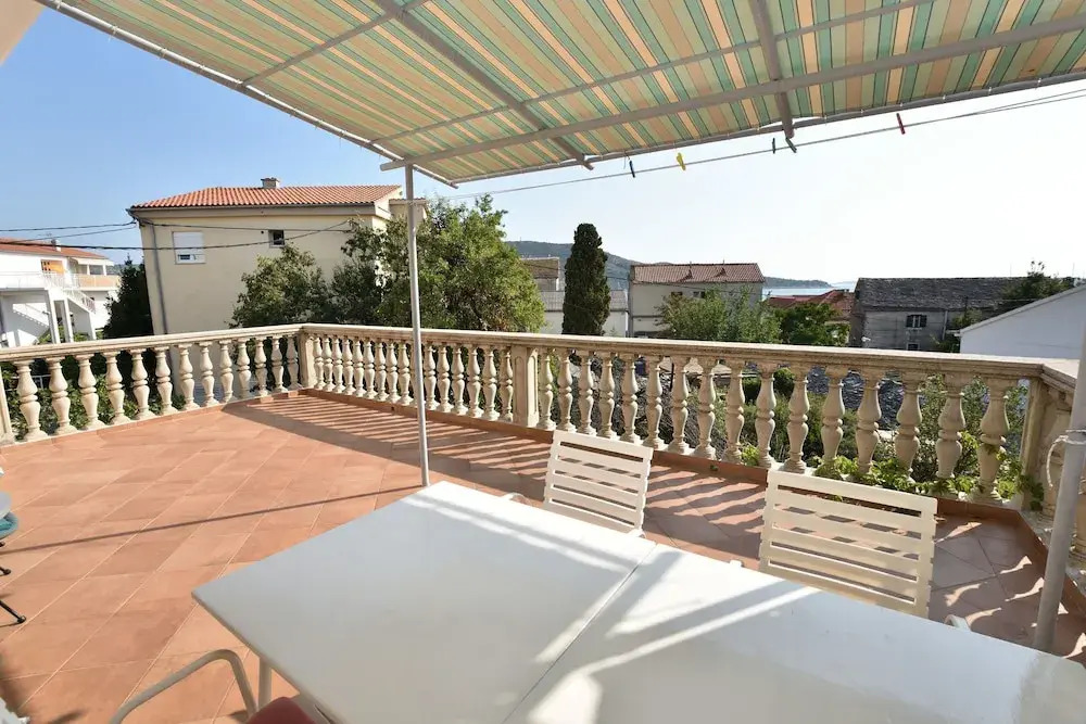 Apartment Damir