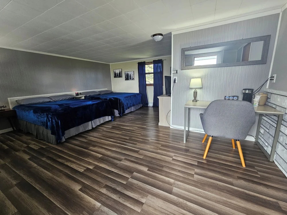 The Last Resort Motel