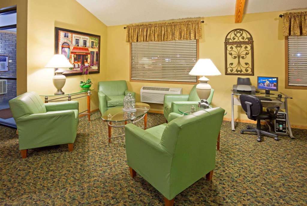 Econo Lodge Sioux Falls Empire Mall